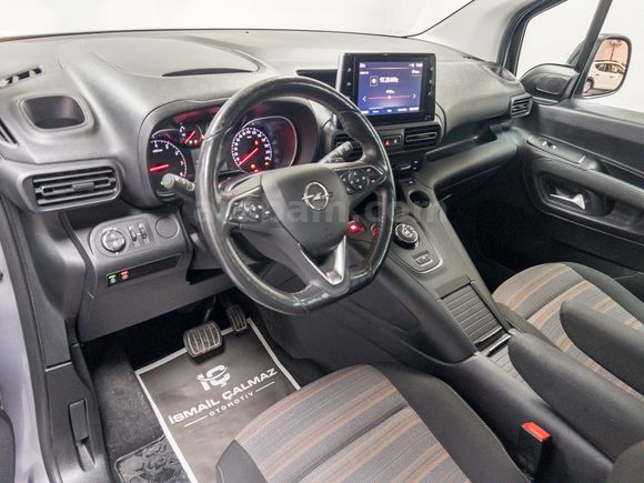 "%0 FAİZ KREDİ"2023 OPEL COMBO LIFE 1.5 ULTIMATE"CAM TAVAN-HTSZ"