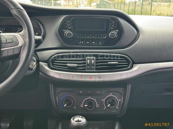FİAT EGEA 1.4 FİRE EASY PLUS ÇELİK JANT 2018 MODEL HATCHBACK