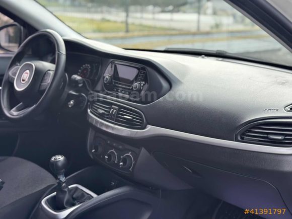 FİAT EGEA 1.4 FİRE EASY PLUS ÇELİK JANT 2018 MODEL HATCHBACK