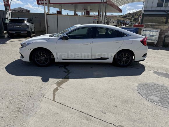 Sahibinden Honda Civic 1.6i VTEC Elegance 2020 Model 