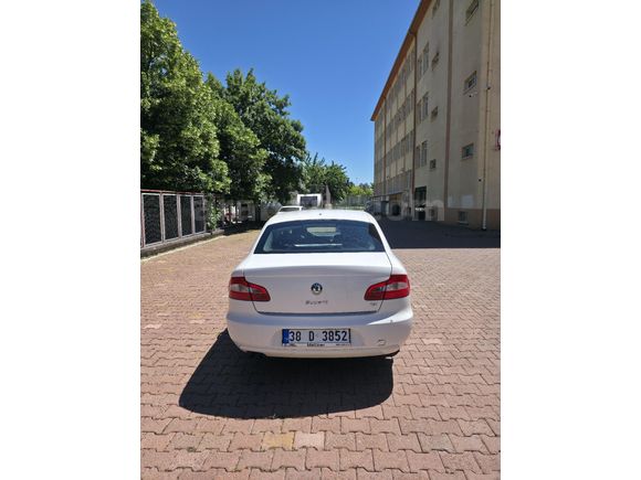 Sahibinden Skoda SuperB 1.4 TSI Active 2012 Model