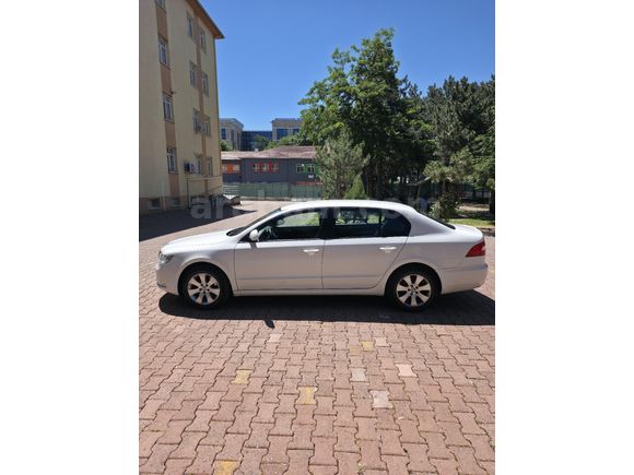 Sahibinden Skoda SuperB 1.4 TSI Active 2012 Model