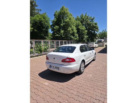 Sahibinden Skoda SuperB 1.4 TSI Active 2012 Model