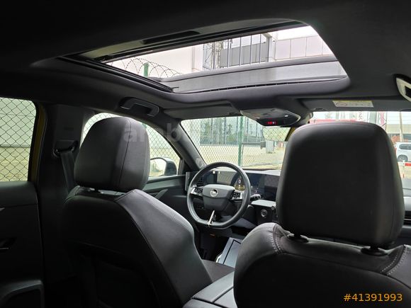 BYD-TOYOTA ONATÇA'DAN 2024 OPEL ASTRA-e ULTİMATE CAMTAVAN 156 PS