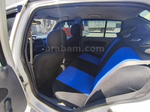Sahibinden Renault Clio 1.4 RNA 2001 Model