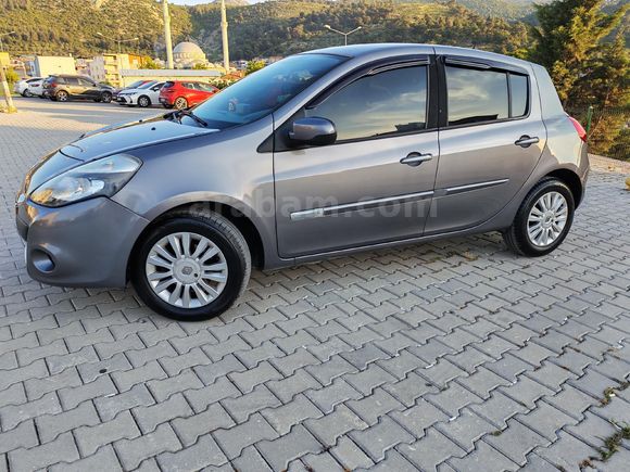 Galeriden Renault Clio 1.2 Extreme 2010 Model Manisa