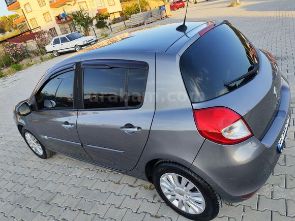 Galeriden Renault Clio 1.2 Extreme 2010 Model Manisa