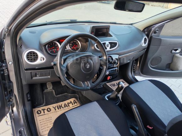 Galeriden Renault Clio 1.2 Extreme 2010 Model Manisa
