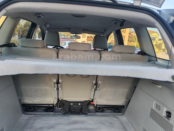 Galeriden Ford C-Max 1.6 TDCi Trend 2004 Model Manisa