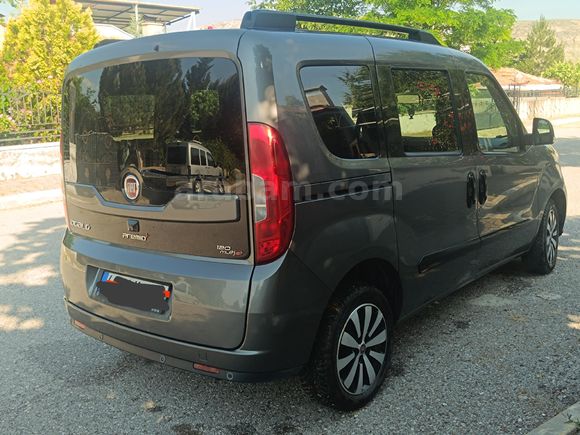 Sahibinden Fiat Doblo Combi 1.6 Multijet Premio Plus 2022 Model