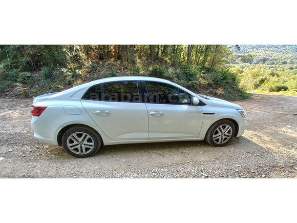 Sahibinden Renault Megane 1.5 Blue DCI Joy 2020 Model 
