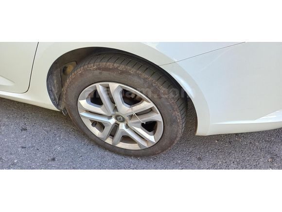 Sahibinden Renault Megane 1.5 Blue DCI Joy 2020 Model 