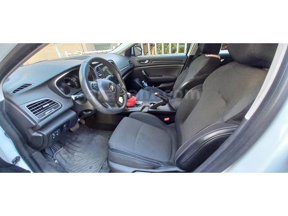 Sahibinden Renault Megane 1.5 Blue DCI Joy 2020 Model 