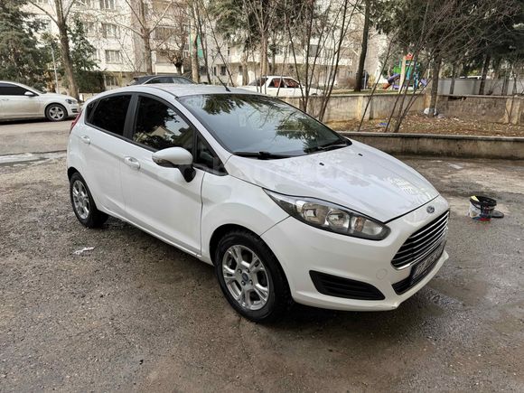 Sahibinden Temiz Ford Fiesta 1.5 TDCi Trend X 2016 Model 