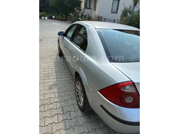 Sahibinden Ford Mondeo 2.0 Trend 2005 Model 