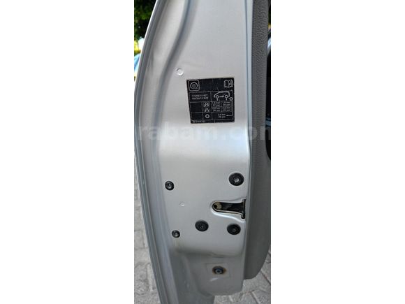 Sahibinden Renault Symbol 1.4 Expression plus 2009 Model  187### km Gri