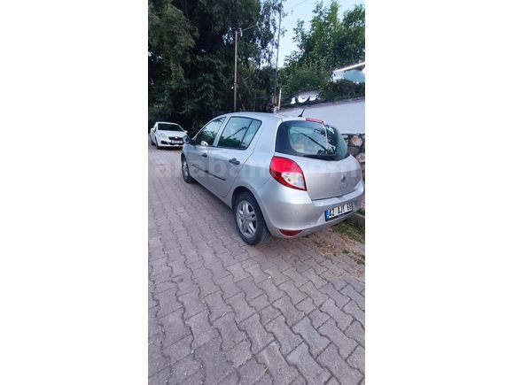 Sahibinden Renault Clio 1.2 Authentique 2009 Model