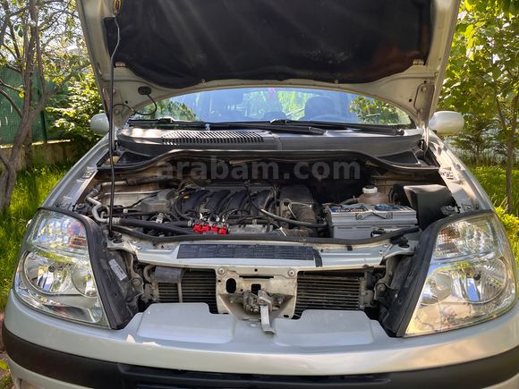 Sahibinden Renault Scenic 1.6 RXE 2000 Model 