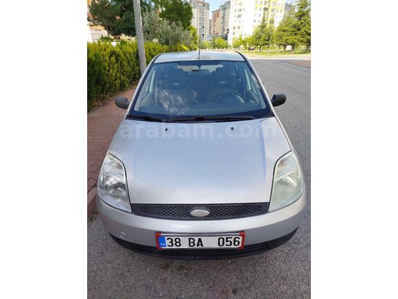 Sahibinden Ford Fiesta 1.4 TDCi Comfort 2005 Model  238.000 km Gri (Gümüş)