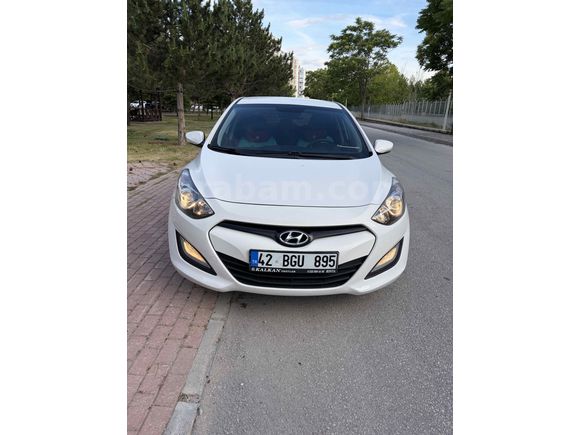 Sahibinden Hyundai i30 1.6 CRDi Style 2014 Model Konya