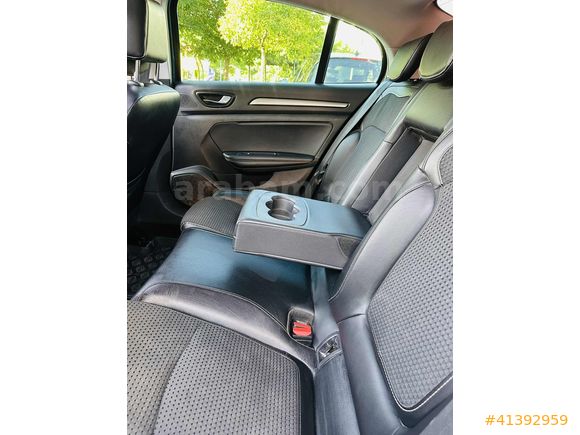 BOZKAR'DAN CAM TAVAN İCON RENAULT MEGANE DOLU PAKET