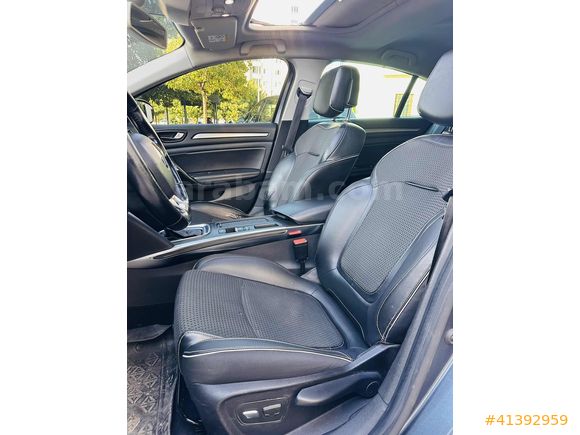 BOZKAR'DAN CAM TAVAN İCON RENAULT MEGANE DOLU PAKET