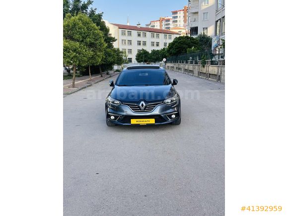 BOZKAR'DAN CAM TAVAN İCON RENAULT MEGANE DOLU PAKET