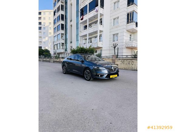 BOZKAR'DAN CAM TAVAN İCON RENAULT MEGANE DOLU PAKET