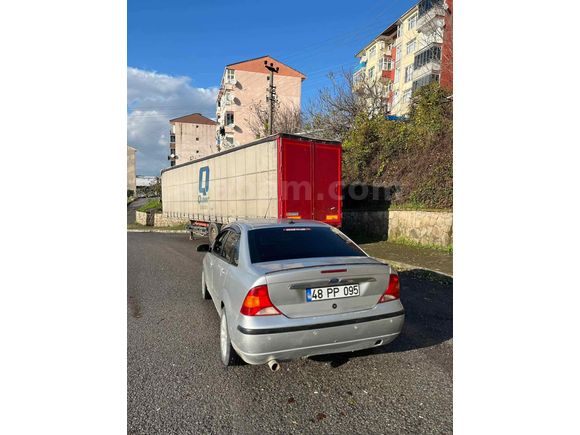 Sahibinden Ford Focus 1.6 Comfort 2004 Model 