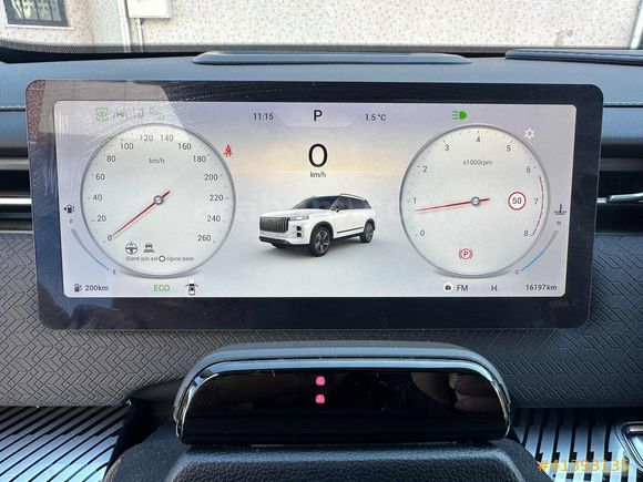 2025 ÇIKIŞLI JAECOO J7 EVOLVE 4X4 CAM TAVAN ÇİFT RENK BOYASIZ
