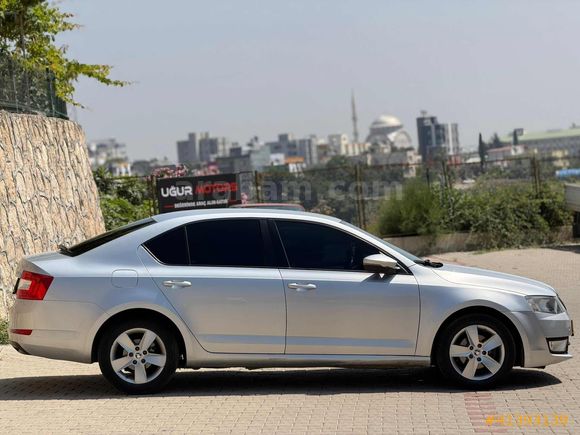 MODEL 2016 1.6 TDI GreenTec optimal DSG km 157 binde
