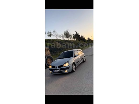  Aradığım aracı bulduğum için acil satılık !!
Sahibinden Renault Clio 1.2 Authentique  2003 Model 