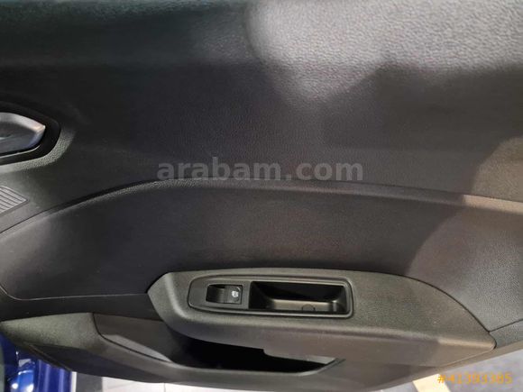 %0.99 Faiz Fırsatı ile Renault Clio 1.0 TCE Evolution X-Tronic