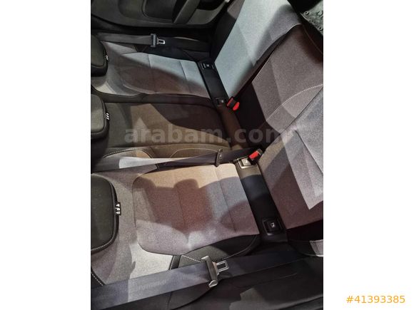 %0.99 Faiz Fırsatı ile Renault Clio 1.0 TCE Evolution X-Tronic