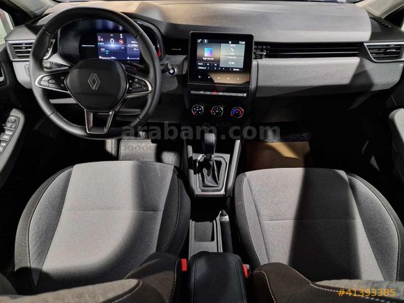 %0.99 Faiz Fırsatı ile Renault Clio 1.0 TCE Evolution X-Tronic