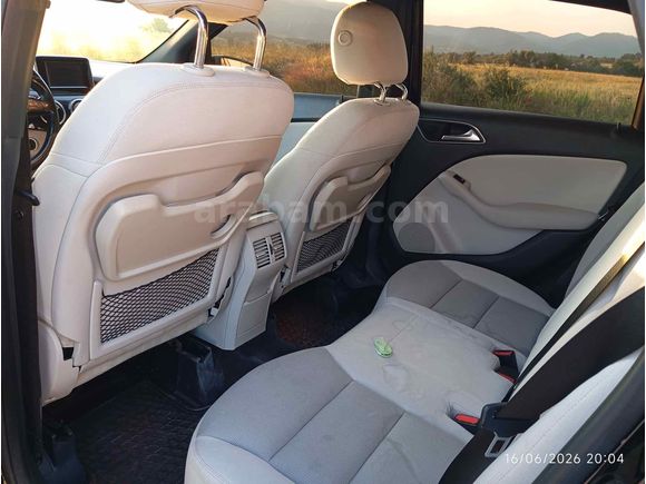 Sahibinden Mercedes - Benz B 180 BlueEFFICIENCY Elite 2012 Model 
