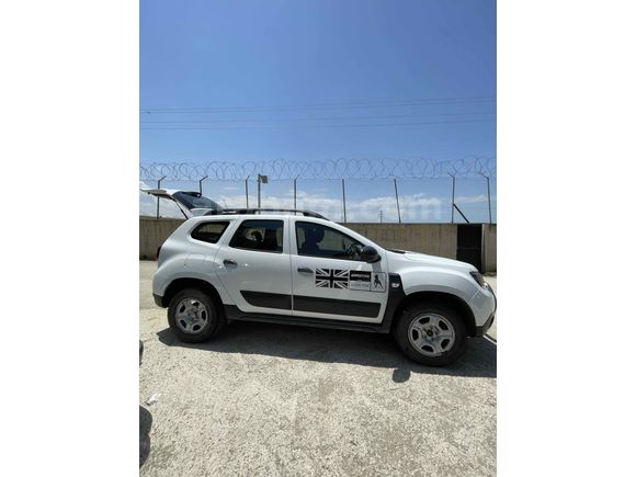 Sahibinden Dacia Duster 1.6 Sce Comfort 2018 Model Van 116.000 km Beyaz