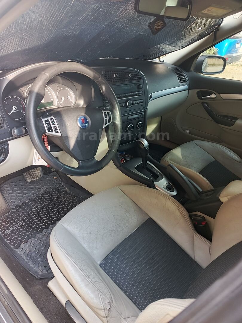 Sahibinden Saab 9-3 1.9 TiD Vector 2009 Model İstanbul 250.000 km Füme 7