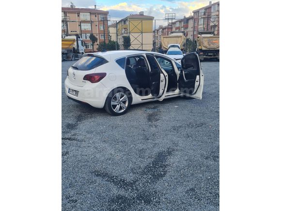 Sahibinden Opel Astra 1.3 CDTI ecoFLEX Cosmo 2011 Model