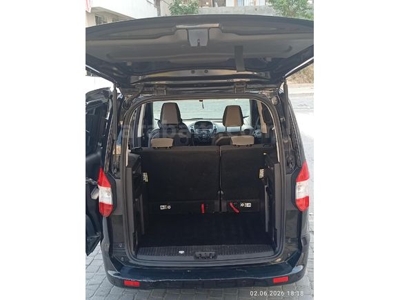 Sahibinden Ford Tourneo Courier 1.6 TDCi Titanium 2014 Model