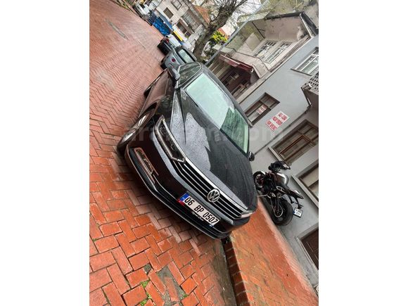 Sahibinden Volkswagen Passat 1.6 TDi BlueMotion Comfortline 2016 Model  245.000 km Siyah