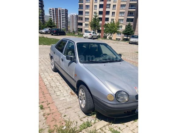 Sahibinden Toyota Corolla 1.3 Base 1999 Model