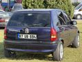 Sahibinden Opel Corsa 1.2 Swing 2000 Model  150.000 km Lacivert