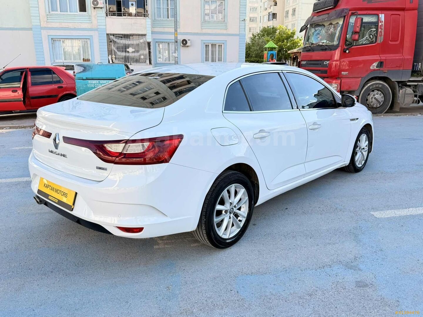 Galeriden Renault Megane 1.5 dCi Touch 2017 Model Gaziantep 228.000 km Beyaz 4