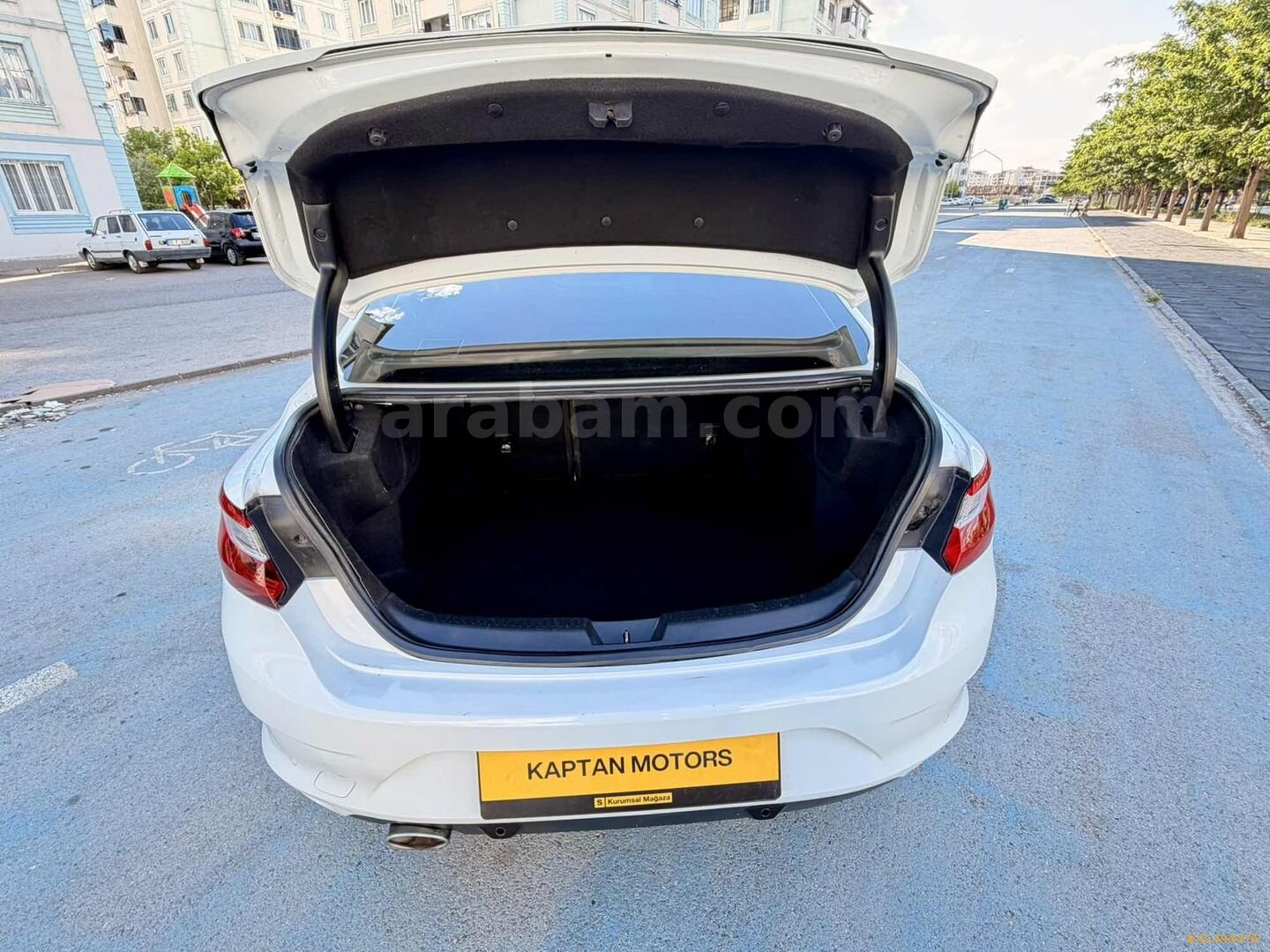 Galeriden Renault Megane 1.5 dCi Touch 2017 Model Gaziantep 228.000 km Beyaz 2