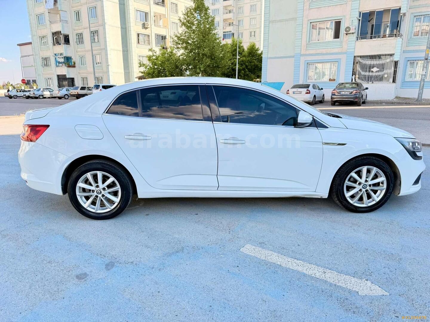 Galeriden Renault Megane 1.5 dCi Touch 2017 Model Gaziantep 228.000 km Beyaz 5
