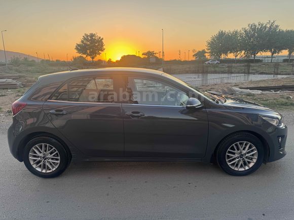 Hatasız Sahibinden Kia Rio Elegance 2022 Model 
