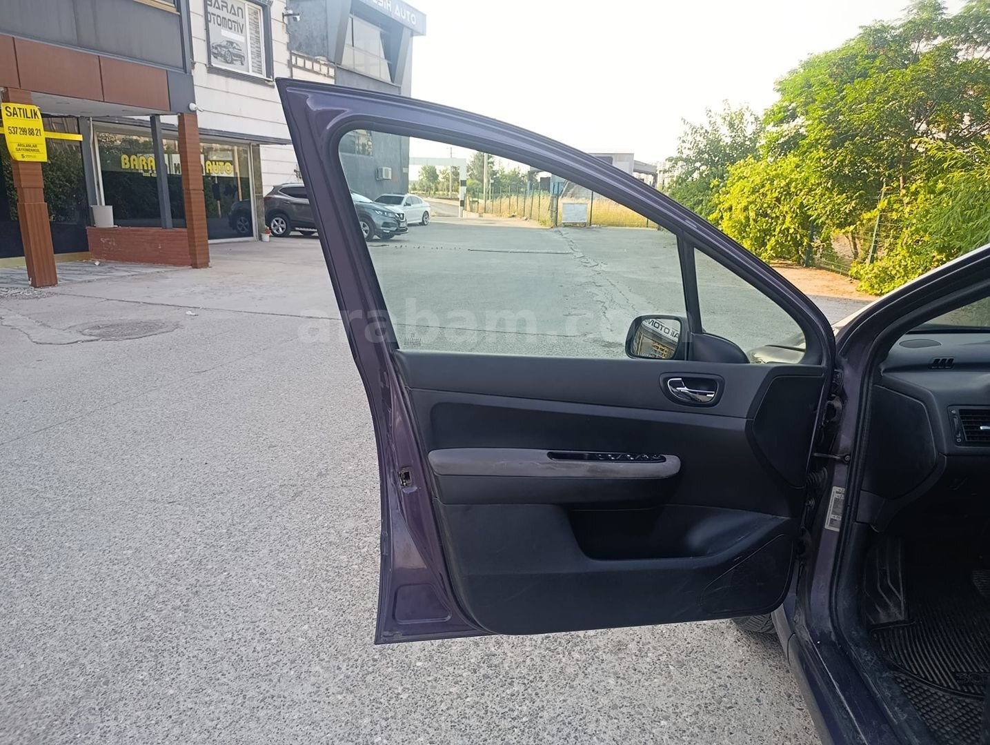Galeriden Peugeot 307 1.6 XR 2004 Model Diyarbakır 269.000 km Mor 2