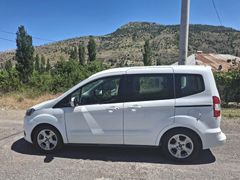 Galeriden Ford Tourneo Courier 1.5 TDCi Delux 2021 Model Gaziantep