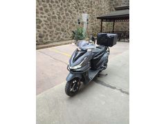 Aksesuarlı Su soğutmalı 125cc Çift ABS 4bin KM